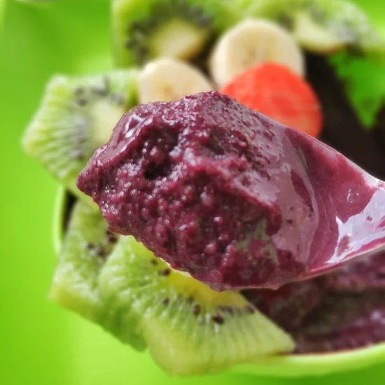 Açaí com banana e granola · 300 ml